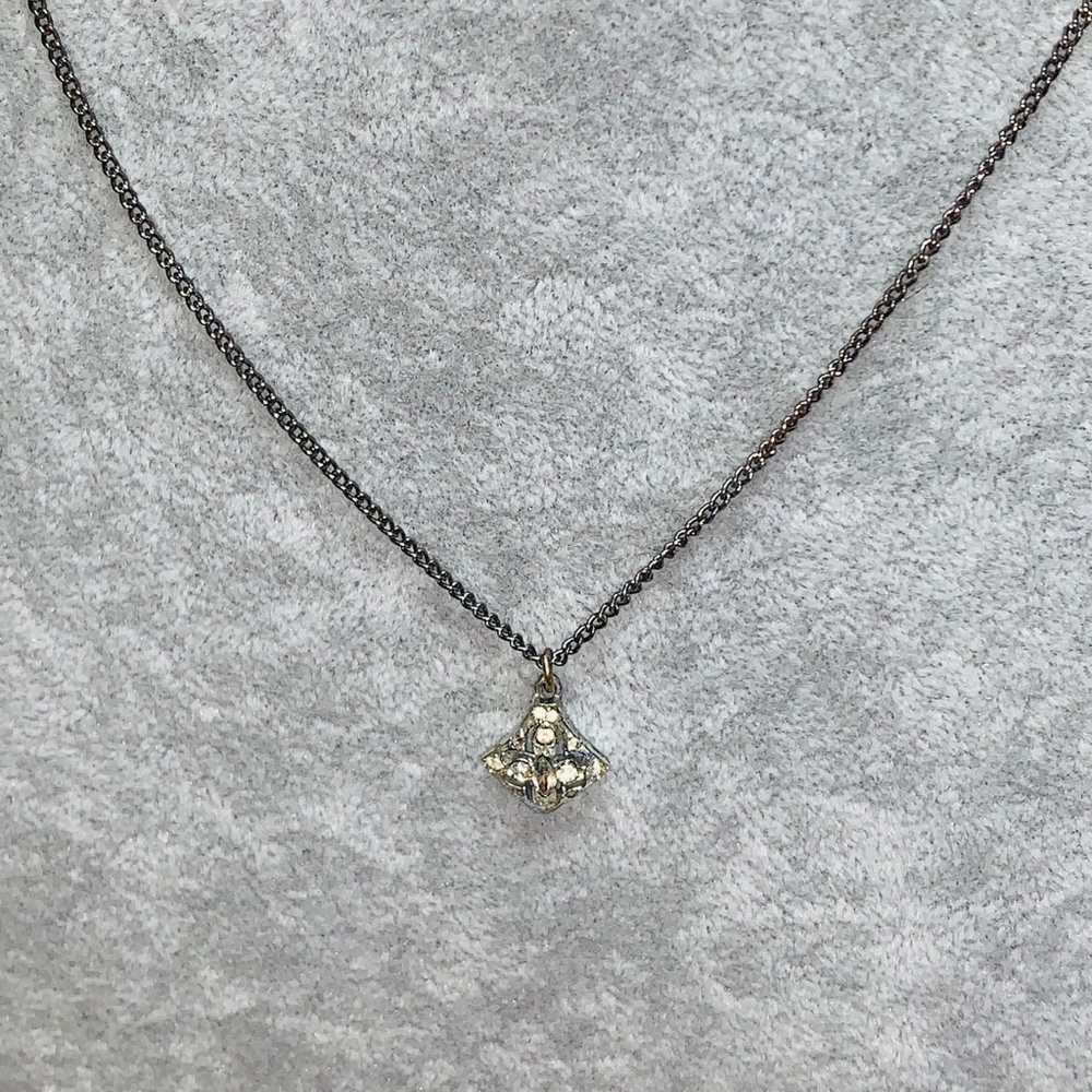 Vintage Rhinestone Necklace - Picture 4 of 7